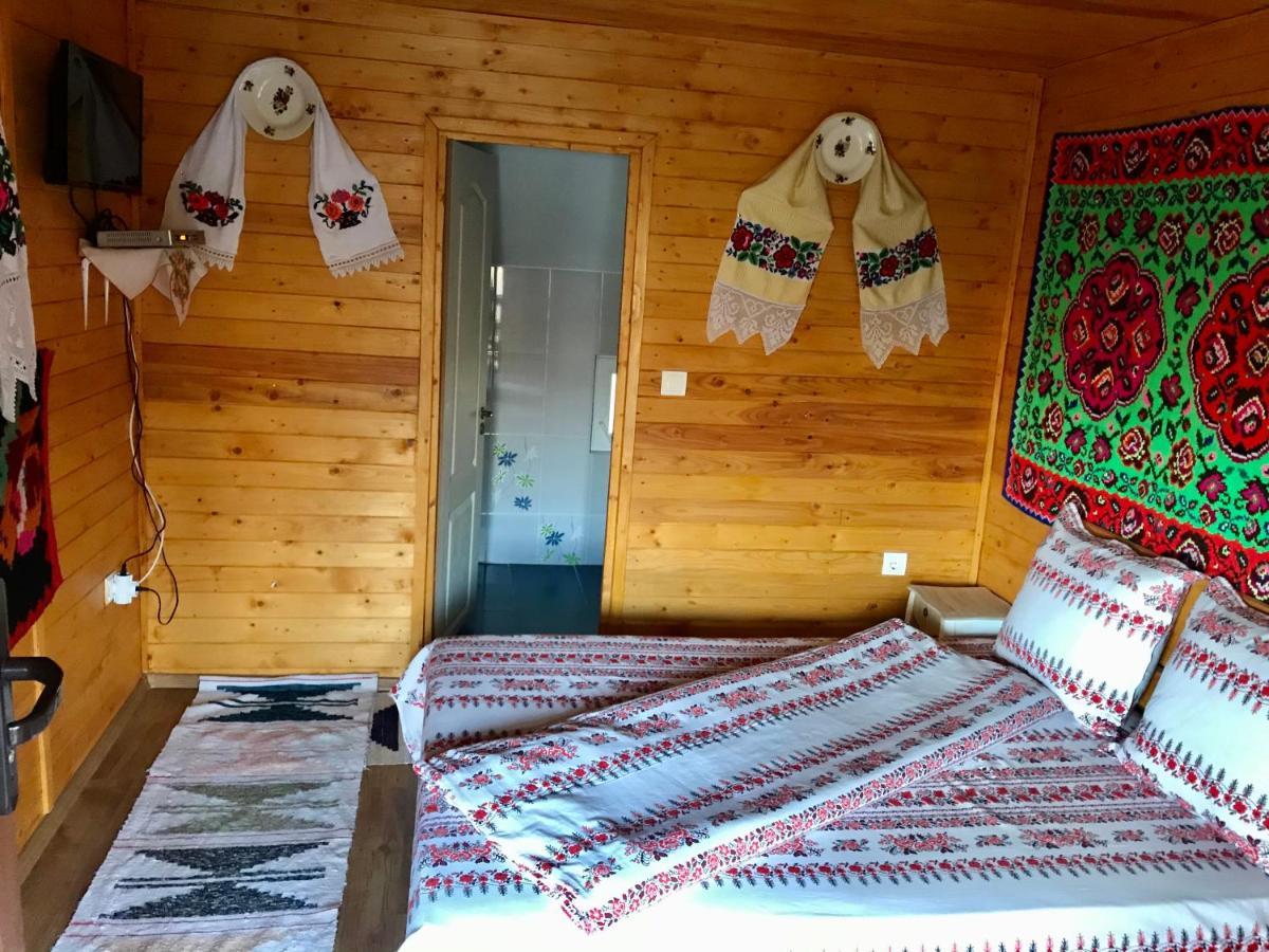 Floare de Maramures 2 Sighetu Marmaţiei Exterior foto